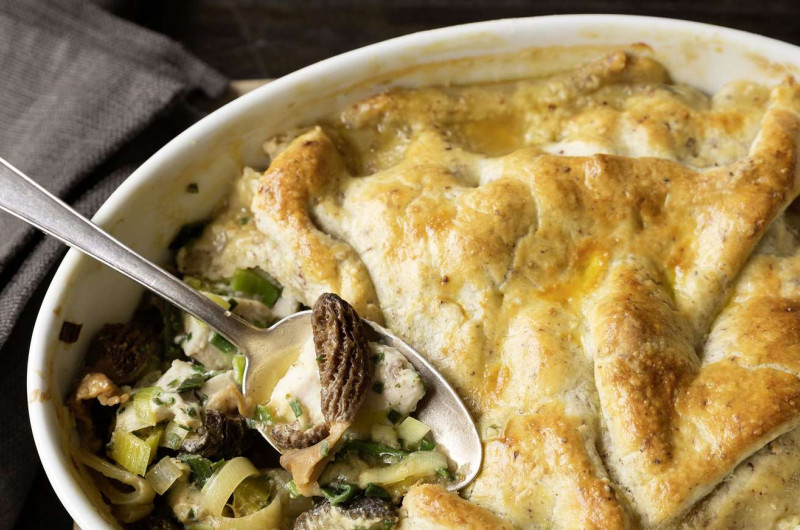 Pie aux morilles et au poulet