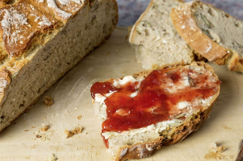 Pain au sarrasin et aux graines de courge