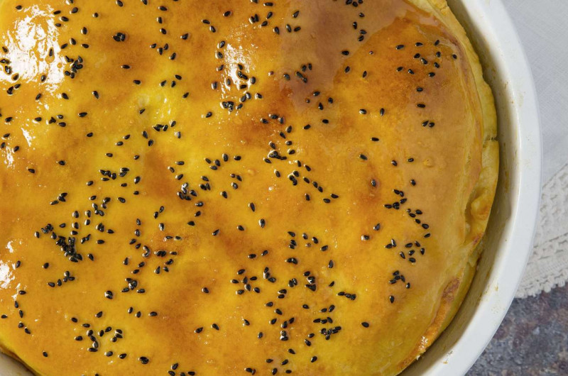 Gâteau au miel et au carvi noir