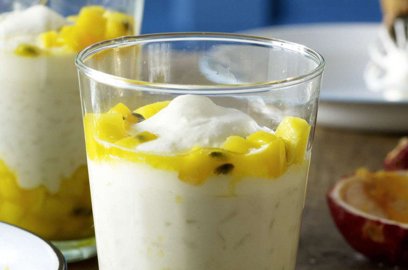 Verrine de riz au lait mangue et noix de coco
