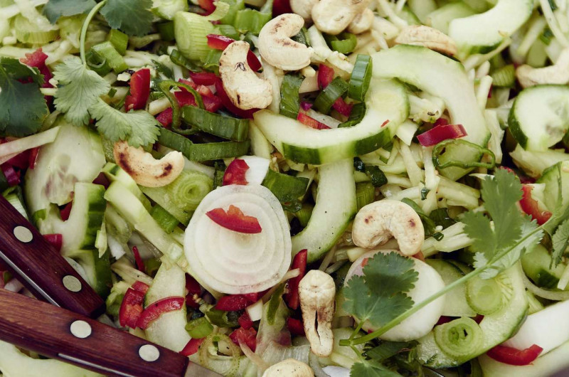 Salade de concombre et de papaye verte