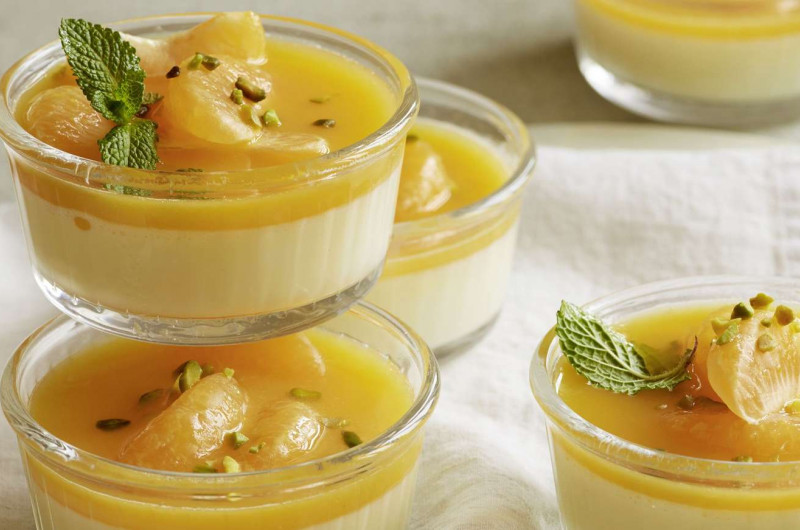 Panna cotta au gingembre avec mandarines