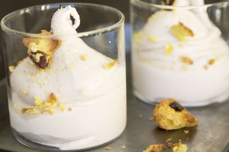 Glace au porto avec panettone