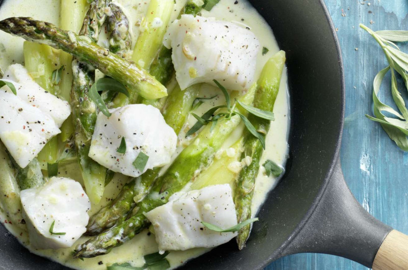Cassolette de poisson aux asperges vertes