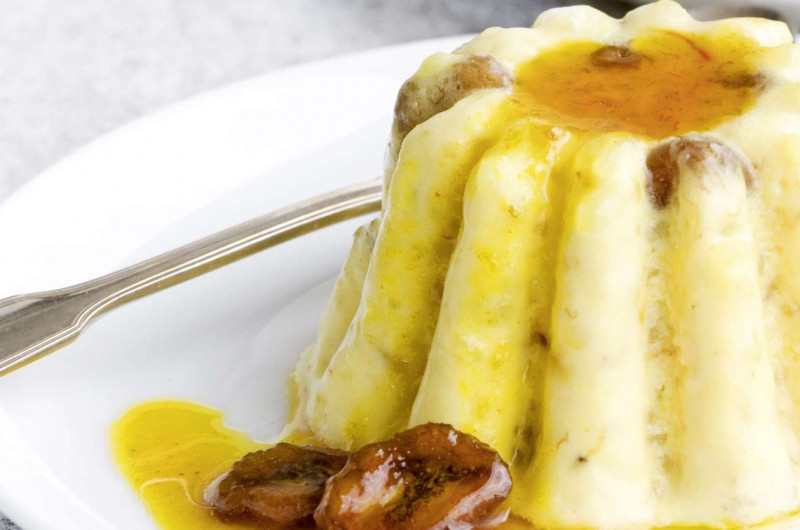 Flans de riz à la banane et au safran