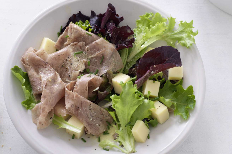 Salade appenzelloise au bouilli de bœuf
