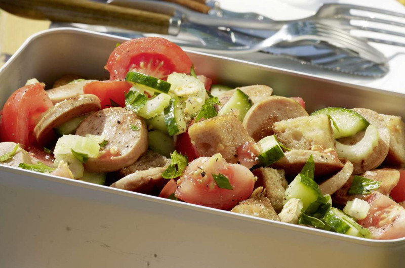 Salade de cervelas au pain