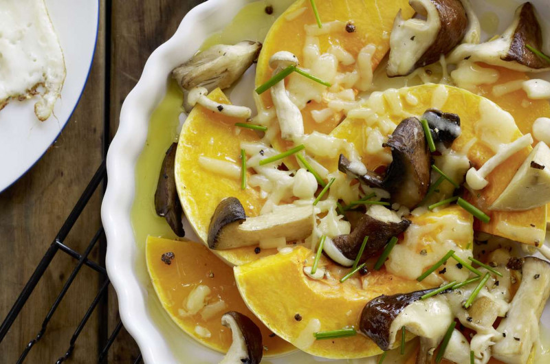 Courge aux champignons gratinée au fromage