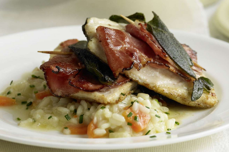 Saltimbocca de truite de rivière et risotto aux carottes