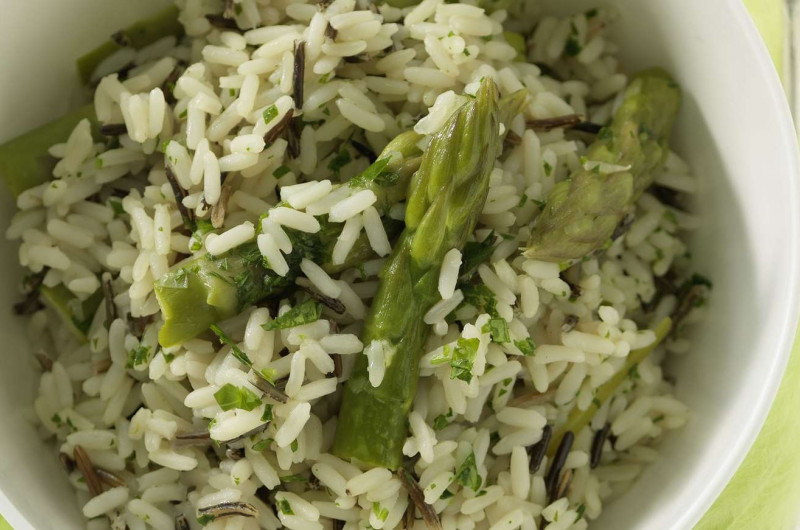 Riz sauvage aux asperges