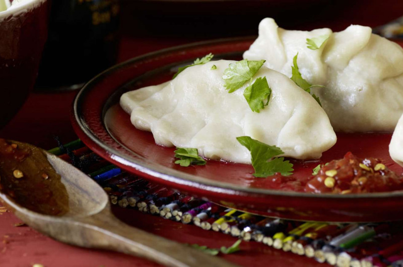 Jiaozi farcis à la viande et aux légumes