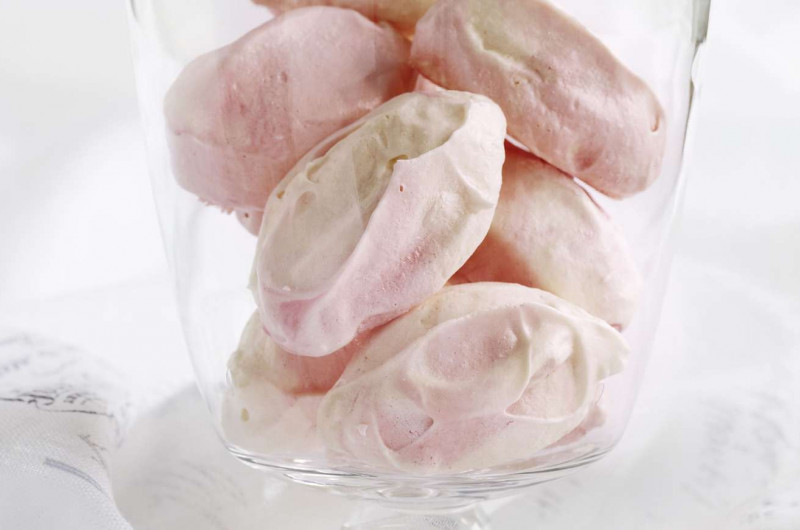 Meringues rose marbrées