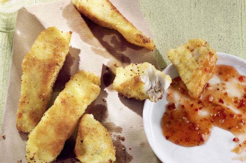 Croquettes de poisson et sauce aux piments
