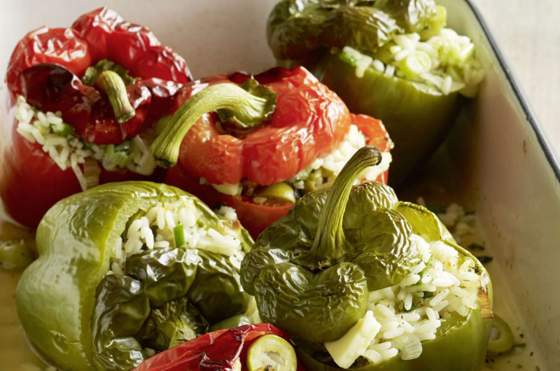 Poivrons farcis au fromage et aux olives