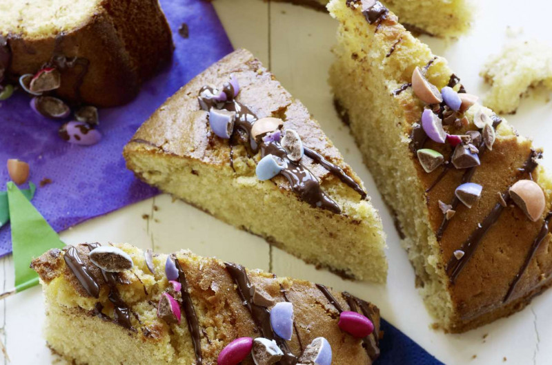 Gâteau à la vanille et aux Smarties