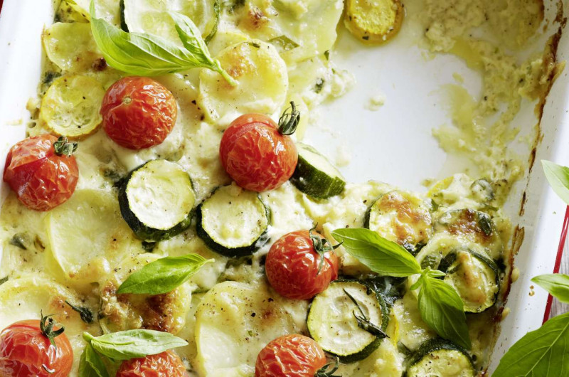 Gratin de pommes de terre aux courgettes