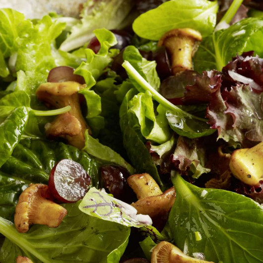 Recette Salade d’automne avec chanterelles et raisin
