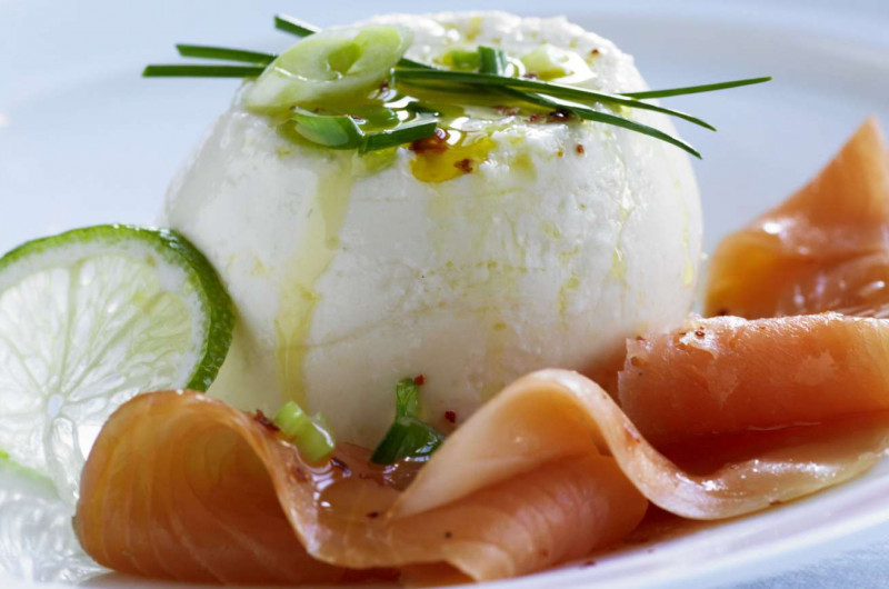 Flan au raifort avec saumon fumé
