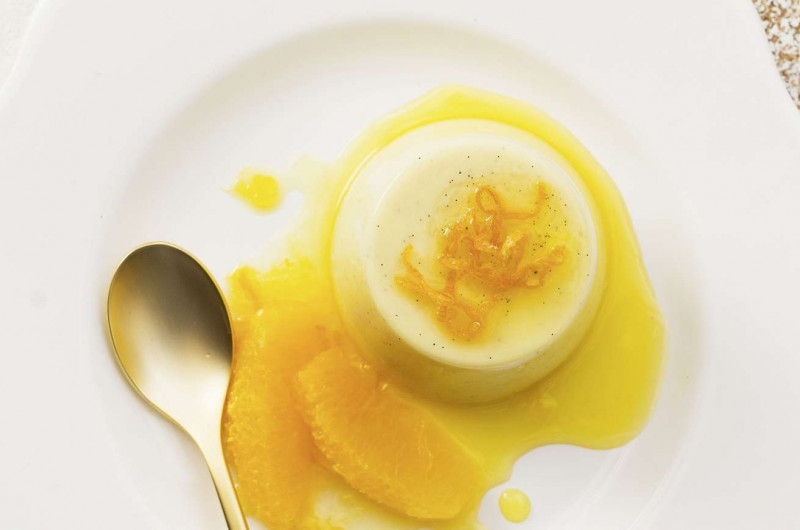 Panna cotta au safran avec oranges