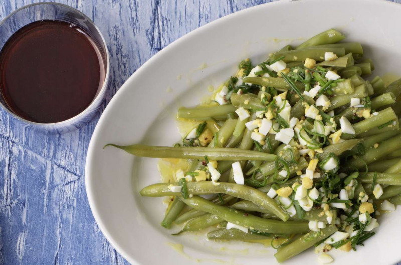 Haricots verts avec vinaigrette aux œufs