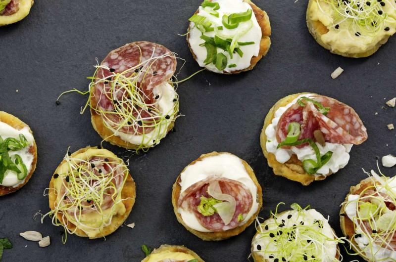 Salami sur pain bannock