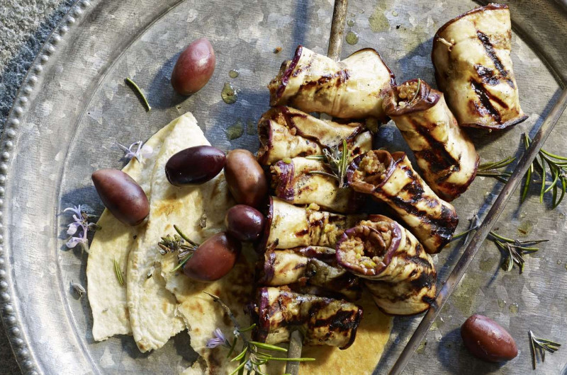 Brochette d’aubergine avec pâte tomate-pistache