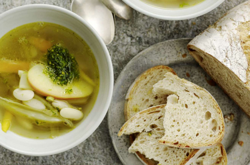 Minestrone avec fenouil et pomme