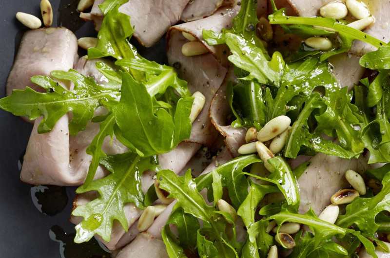 Rôti de veau, sauce au vinaigre de vin rouge