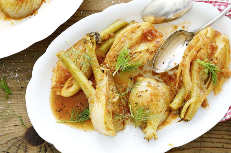Fenouil au vin blanc et au safran