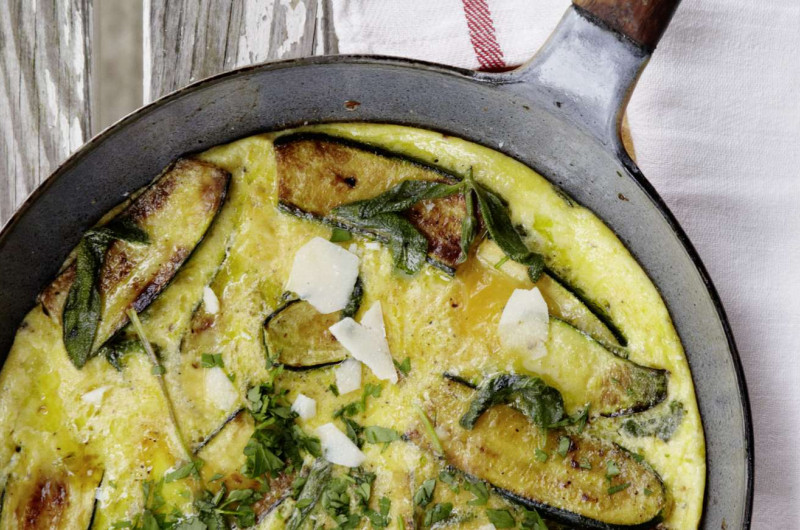 Frittata aux courgettes et à la sauge