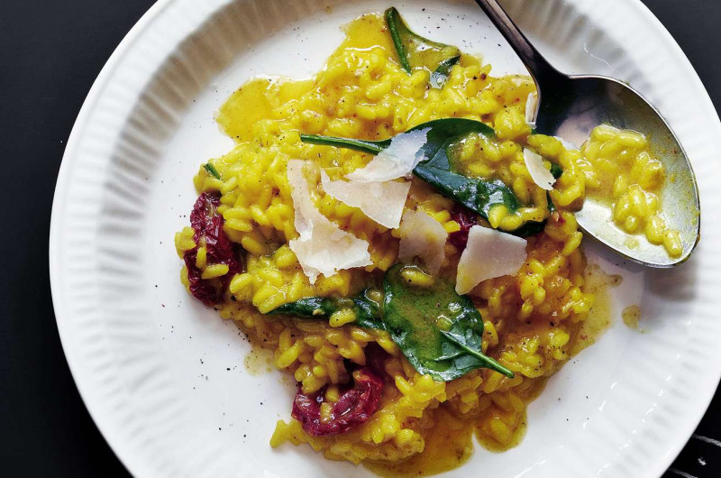 Risotto safrané aux épinards