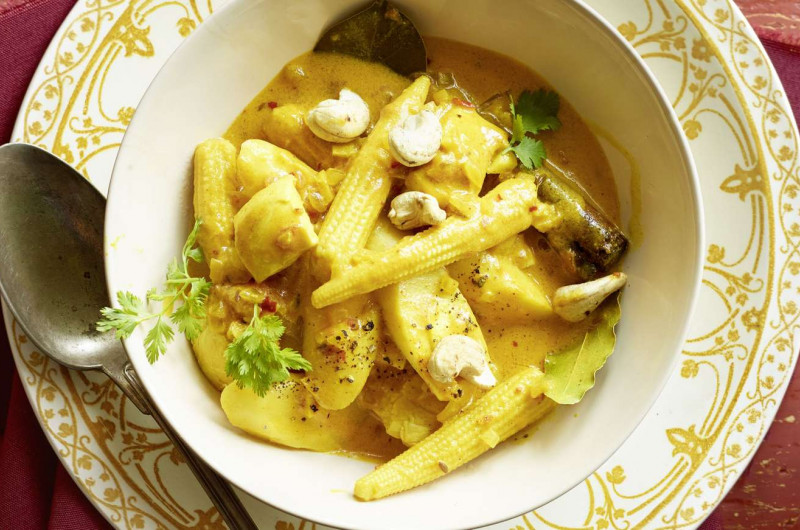 Curry de poulet aux épis de maïs