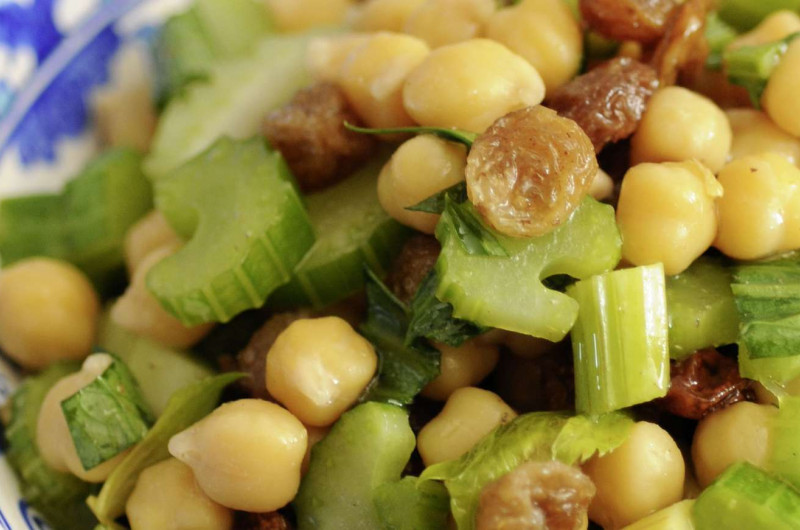 Salade de pois chiches au céleri