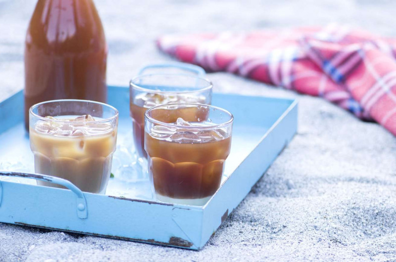 Outdoor ice tea