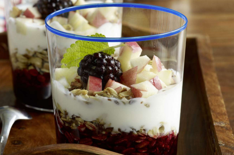 Verrines aux mûres et au granola