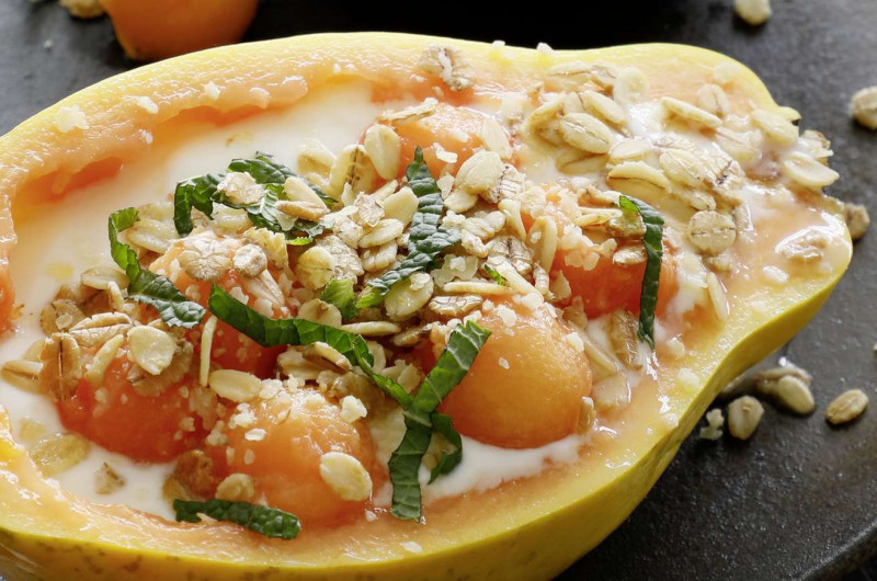 Papaye farcie au yogourt