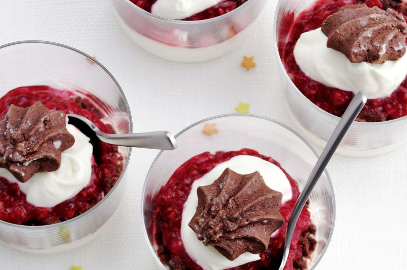 Dessert à la framboise avec Coquillages