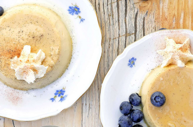 Flan caramel avec crème épicée