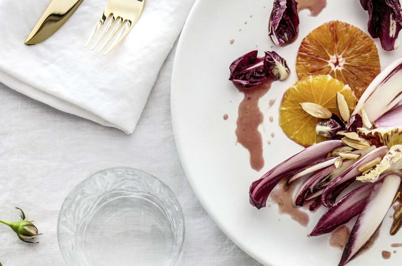 Salade de chicorée rouge et d'oranges
