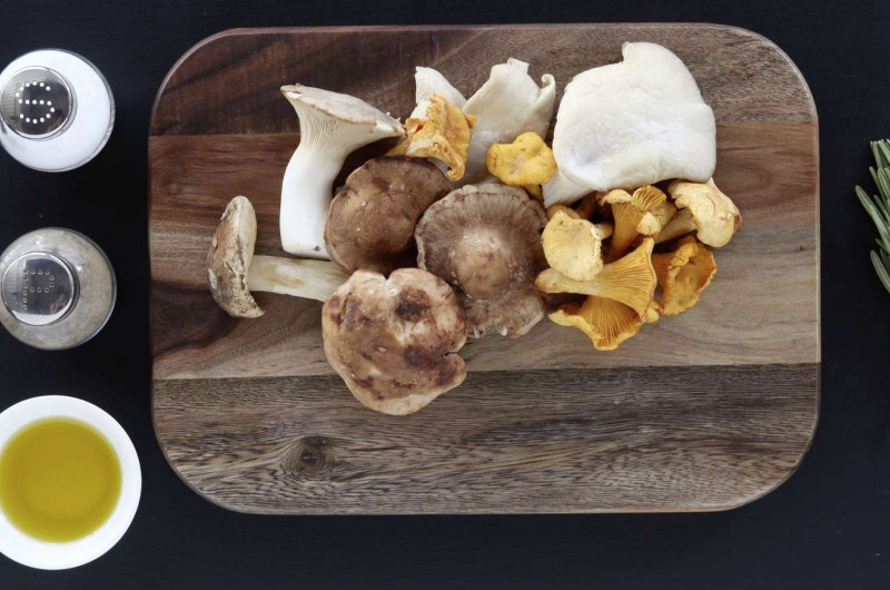 Variation de champignons sautés au romarin