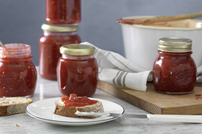 Confiture à la rhubarbe