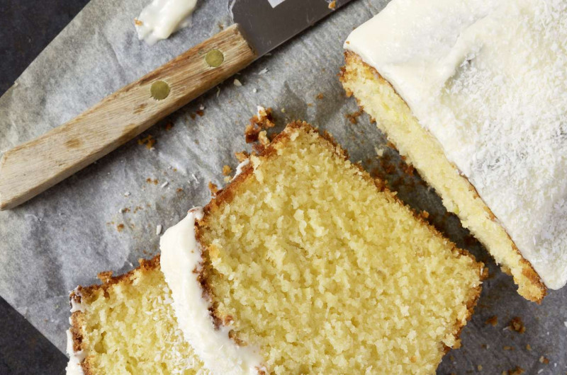 Cake au lemon-grass et à la noix de coco