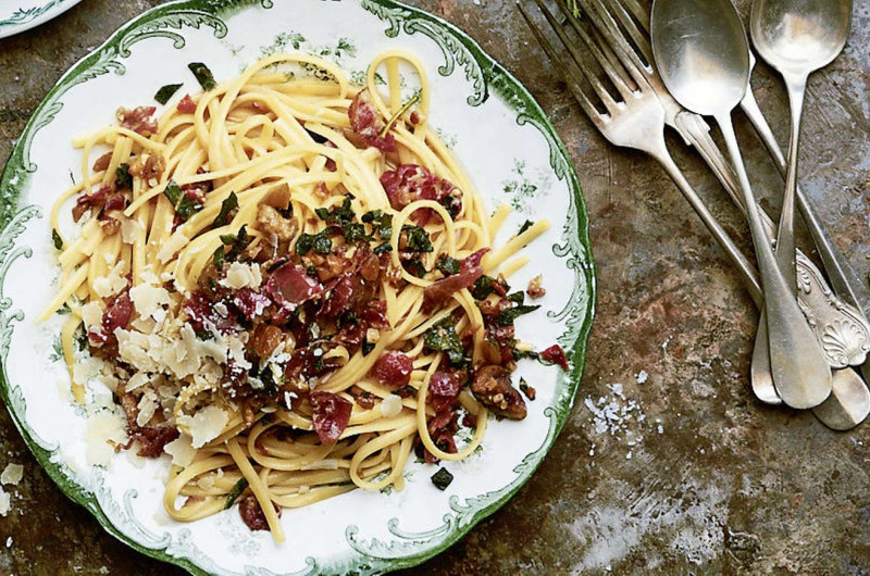 Carbonara aux marrons et à la sauge