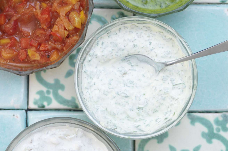 Mayonnaise au citron et aux herbes