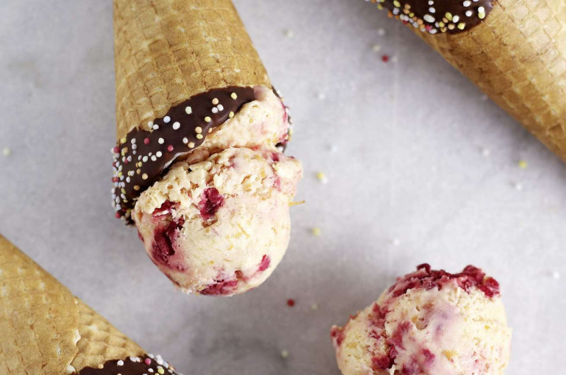 Glace au yogourt et à l’abricot