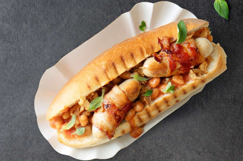 Hot-dog aux chipolatas grillées