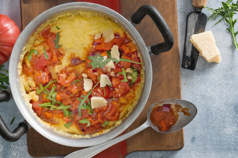 Polenta avec poivronnade