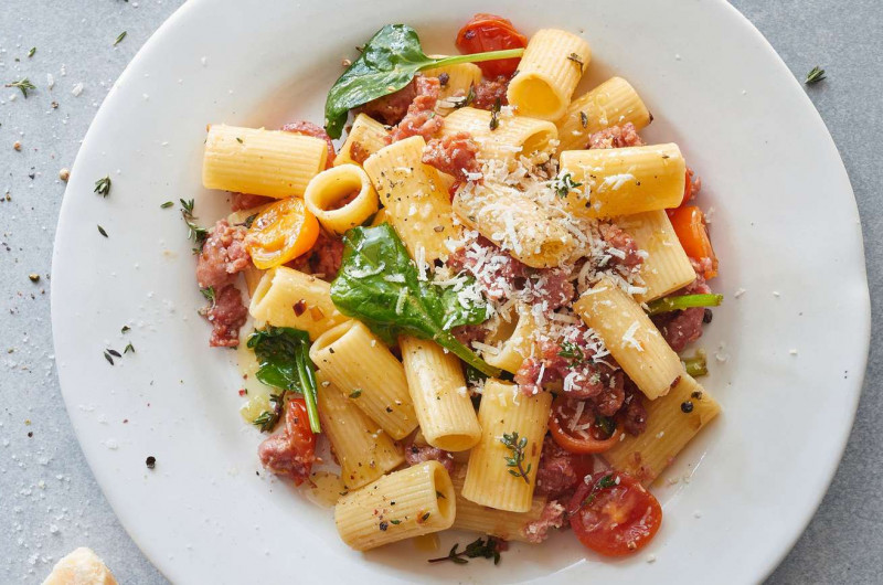 Rigatoni à la salsiccia