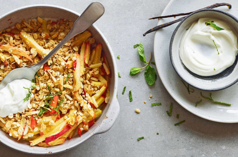 Crumble aux pommes et au yogourt