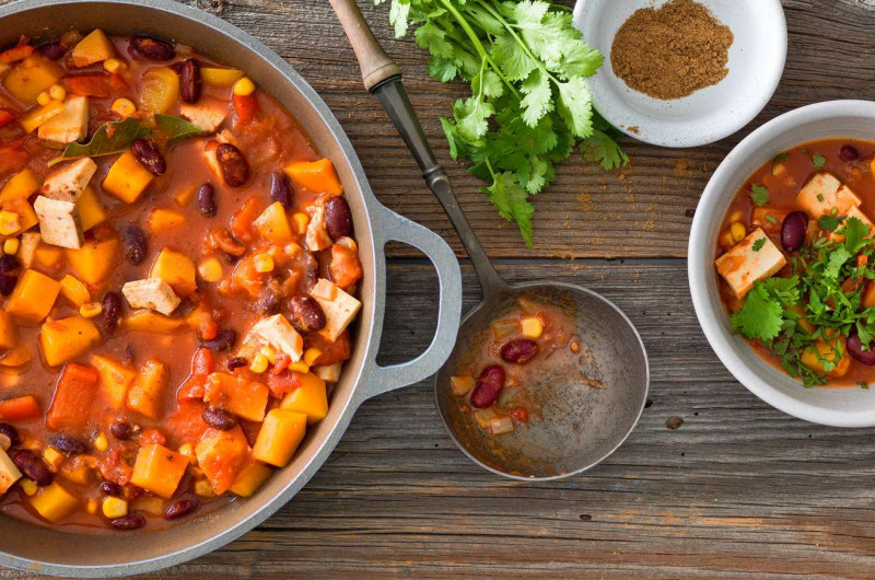 Potée de légumes au tofu fumé